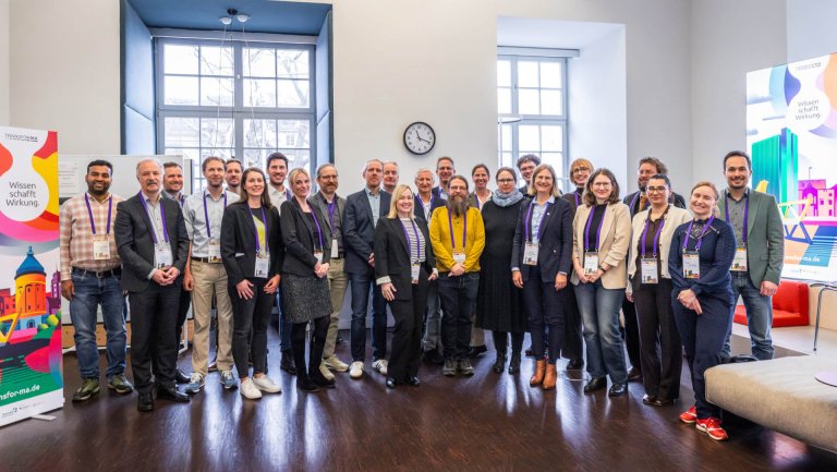 TransforMA-Jahresgespräch: Positives Feedback zu Fortschritten und Ergebnissen